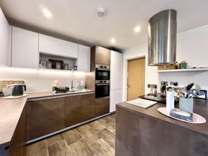 Dining Kitchen- click for photo gallery